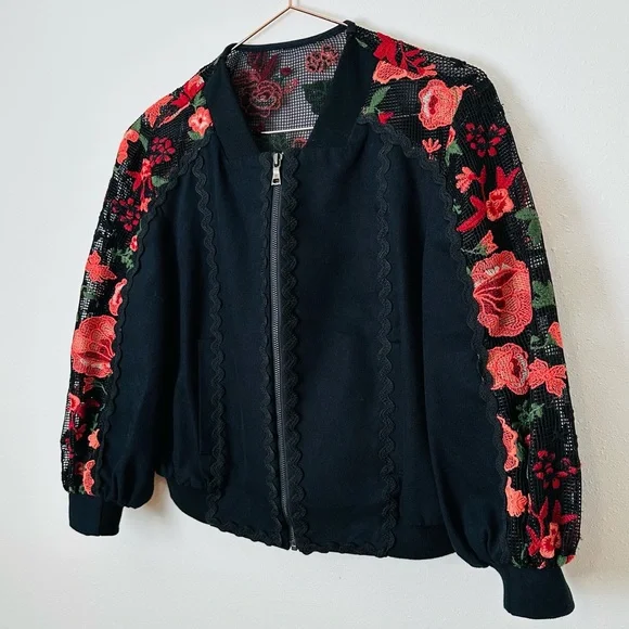 BCBG Maxazria jacket with mesh flower sleeves boho Floral - Picture 4 of 8